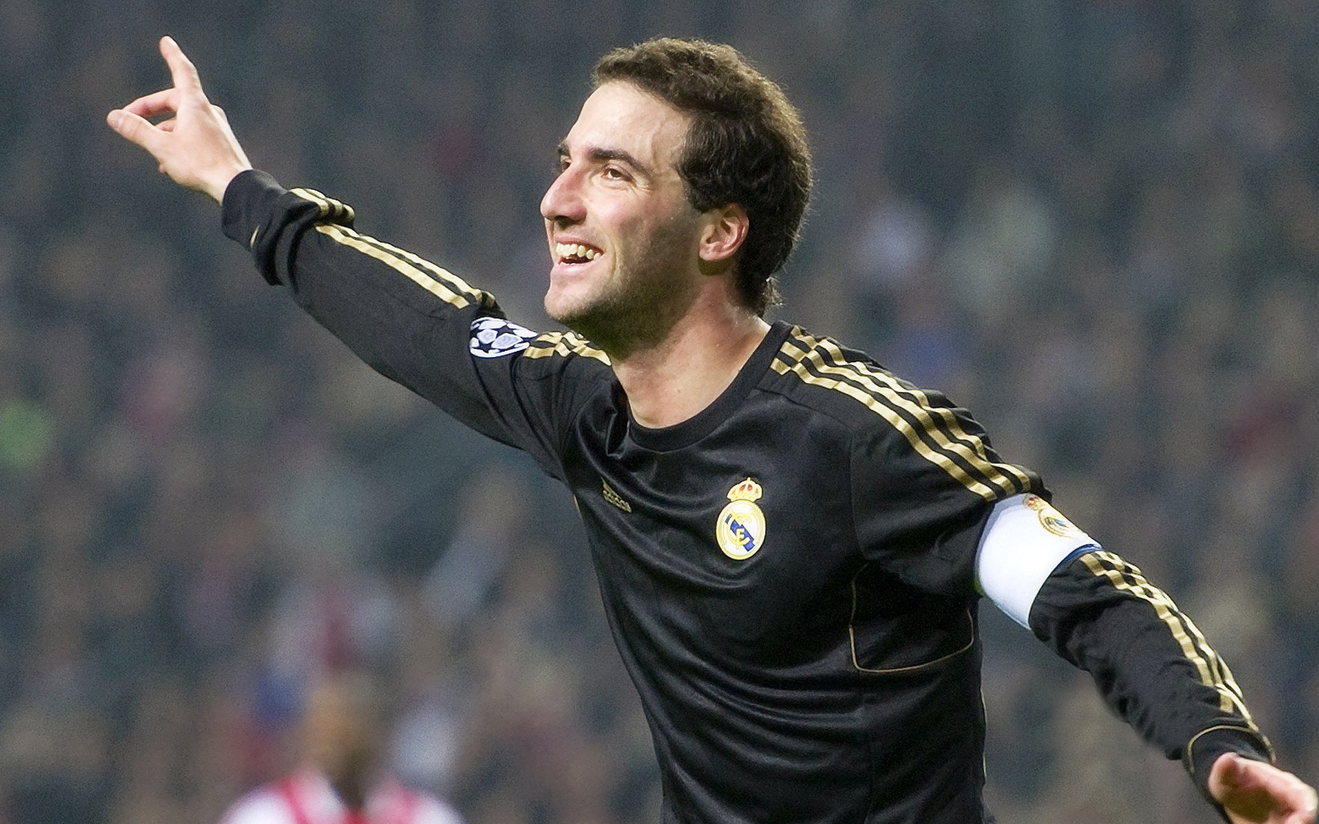 开云体育APP下载-托特纳姆热刺遭遇重挫，领跑位置岌岌可危，托特纳姆热刺在哪个城市